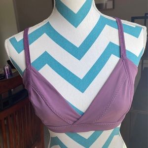 Lululemon bra